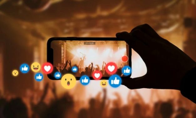 Ragam Fenomena Digital Di Era Modern