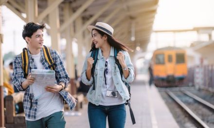 Tren Traveling Hemat Yang Digemari Generasi Z