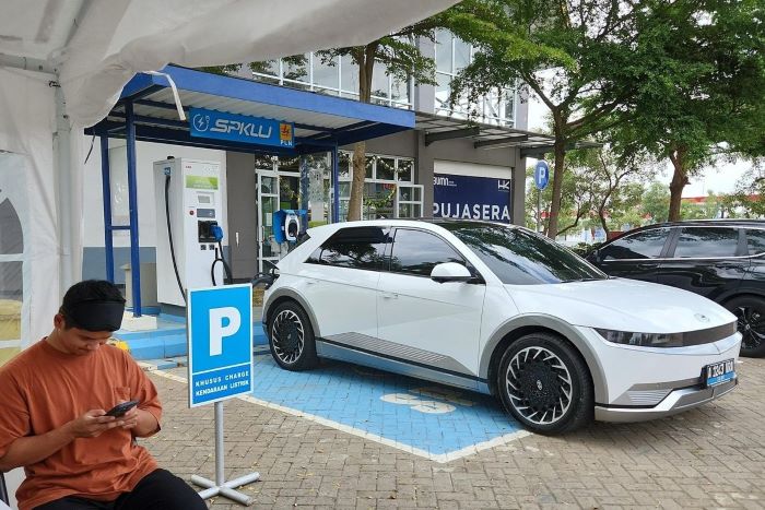 Perkembangan Teknologi Mobil Listrik Di Indonesia Saat Ini