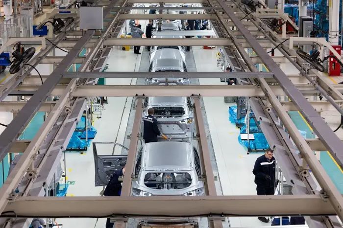 Inovasi Otomotif Terbaru Yang Mengubah Industri Kendaraan