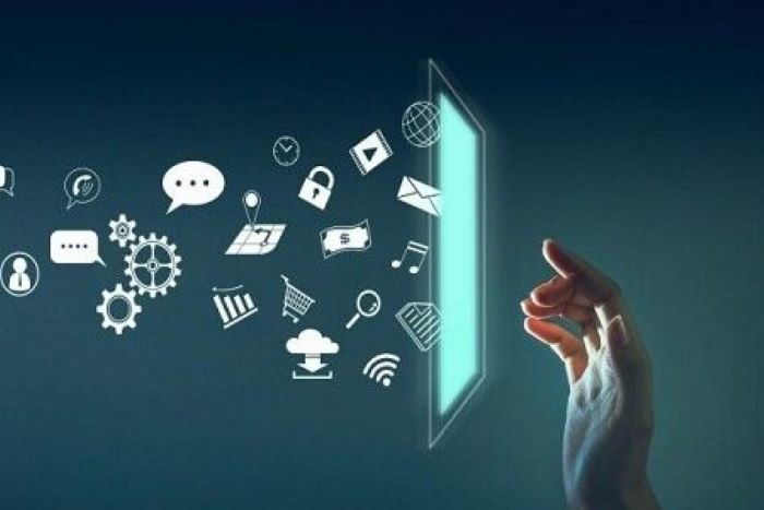 Perubahan Aktivitas Masyarakat Di Era Digital